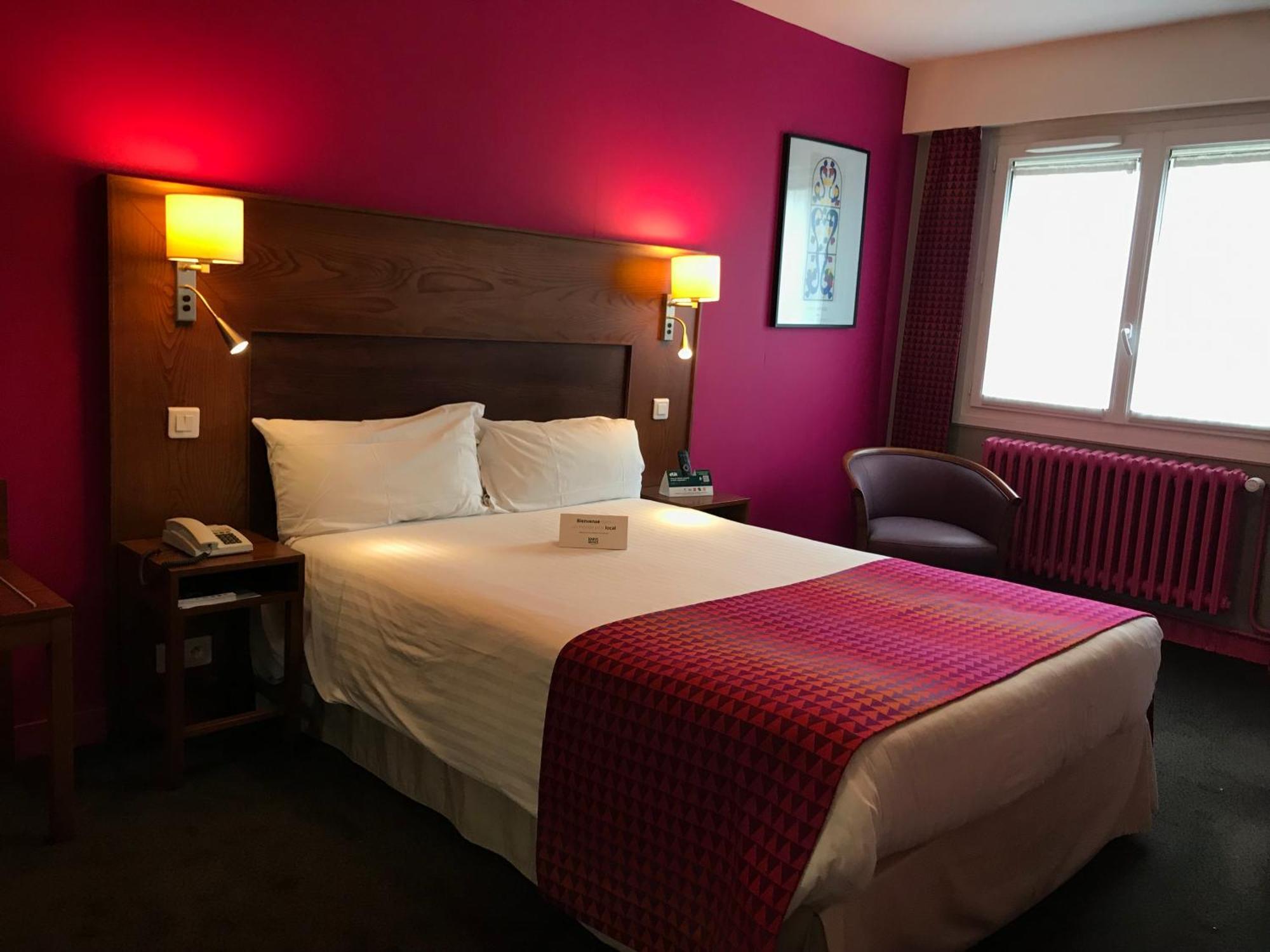 Logis Hotel & Restaurant La Paix Le Nouvion-en-Thierache Luaran gambar
